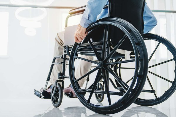 Améliorez l'accessibilité avec les élévateurs PMR en Normandie